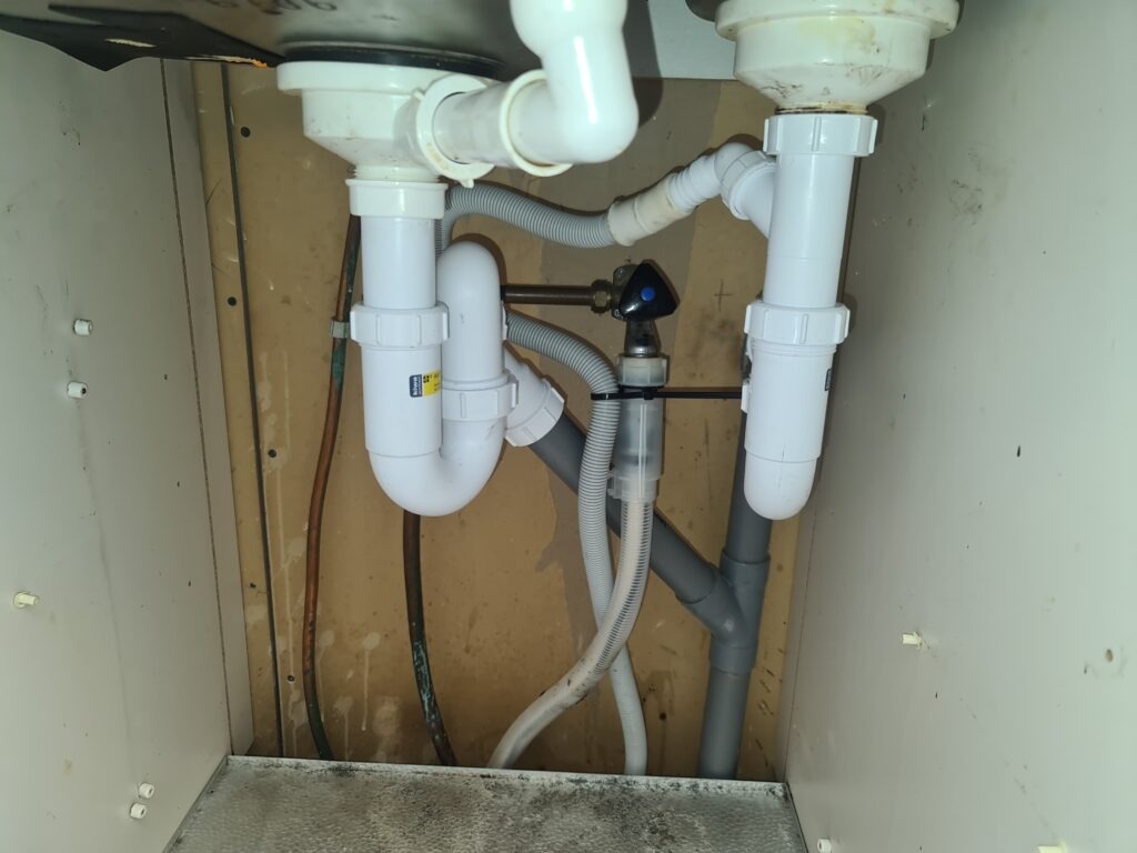 verstopte afvoer wasbak keuken